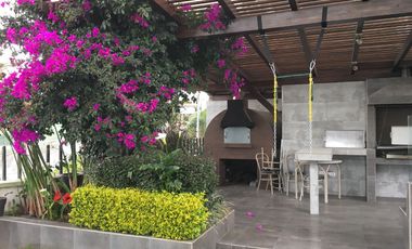 SE VENDE LUJOSA CASA DE CINCO HABITACIONES EN URBANIZACION EN NAYON-TANDA