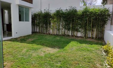 CASA HERMOSA EN LOMAS DE ANGELOPOLIS 2