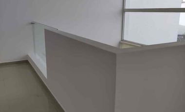 CASA HERMOSA EN LOMAS DE ANGELOPOLIS 2