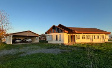 Se Vende Casa en parcela de 5.000 m2 a solo 10 minutos comuna Chillan km 7 camino a Coihueco en parcelación privada con acceso controlado y exclusiva