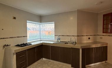 Se Vende Casa en parcela de 5.000 m2 a solo 10 minutos comuna Chillan km 7 camino a Coihueco en parcelación privada con acceso controlado y exclusiva