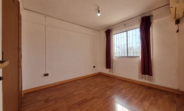 Oportunidad de Linda Casa en Sector Residencial cercana a Avda. Principal de Maipú, comuna de Maipú.