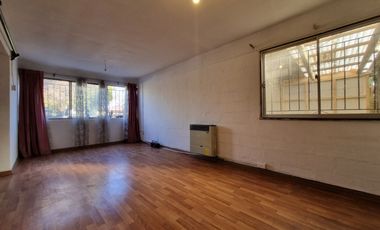 Oportunidad de Linda Casa en Sector Residencial cercana a Avda. Principal de Maipú, comuna de Maipú.