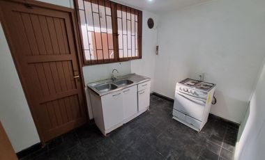 Oportunidad de Linda Casa en Sector Residencial cercana a Avda. Principal de Maipú, comuna de Maipú.