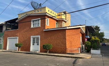 SE VENDE CASA MUY CERCA DE POLICIA Y TRANSITO, INFONAVIT MORELIA, MICHOACAN.