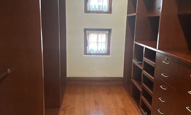 Espectacular Casa en Venta en Bosques de La Herradura.