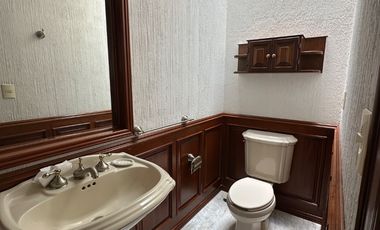 Espectacular Casa en Venta en Bosques de La Herradura.