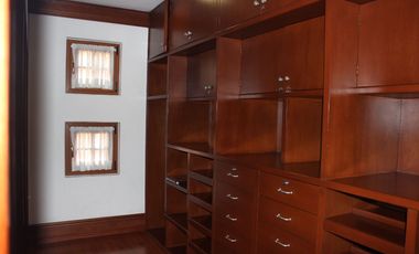 Espectacular Casa en Venta en Bosques de La Herradura.