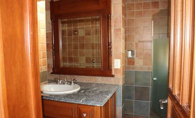 Espectacular Casa en Venta en Bosques de La Herradura.