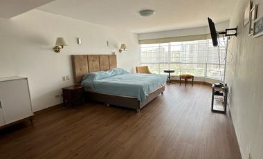Alquiler lindo apartamento super bien ubicado S Isidro
