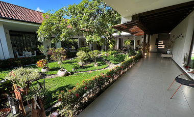 Casa en el condominio hacienda la primavera