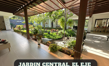 Casa en el condominio hacienda la primavera