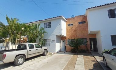 CASA EN VENTA CERCA DE AEROPUERTO Y PLAYAS DE PUERTO VALLARTA