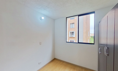 SE VENDE APARTAMENTO MOSQUERA CIUDAD SABANA PETREL