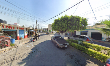 Casa en Real de Oaxtepec, Oaxtepec, Morelos. ¡No créditos!