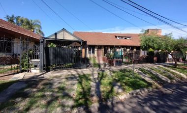 Castelar Sur - Venta - Dúplex 2 Ambientes