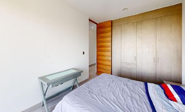 DEPARTAMENTO AMUEBLADO, 3 RECÁMARAS