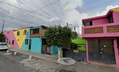 Casa en Calle De La Unión, Índice Expropiación Petrolera, Morelia, Michoacán ¡NO CRÉDITOS!
