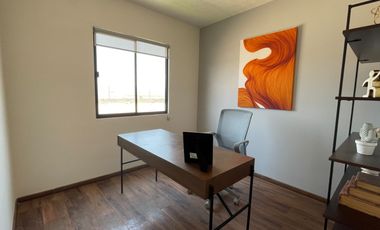 Casa con amplio jardín, 3 recamaras y cisterna