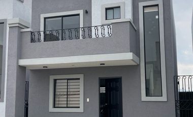 Casa de 3 recamaras con increíble Ventanal