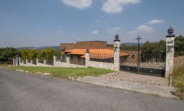 CASA EN VENTA EN HARAS, 2500 M2 DE TERRENO, 4 RECÁMARAS, PUEBLA