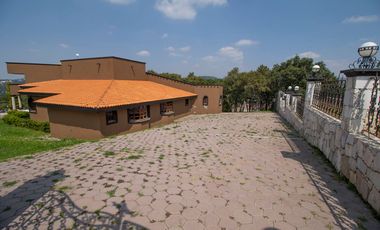 CASA EN VENTA EN HARAS, 2500 M2 DE TERRENO, 4 RECÁMARAS, PUEBLA