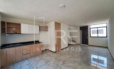 RENTA CASA ZIMALTA RESIDENCIAL TLAQUEPAQUE