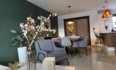 Casa de 3 recamara y la principal con vestidor y baño completo