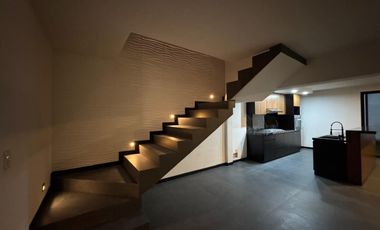 SE VENDE CASA DENTRO DE PRIVADA EN METEPEC