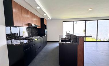 SE VENDE CASA DENTRO DE PRIVADA EN METEPEC