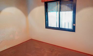 Castelar Norte - Venta - Casa 3 Ambientes