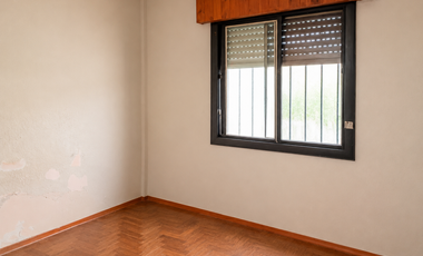 Castelar Norte - Venta - Casa 3 Ambientes