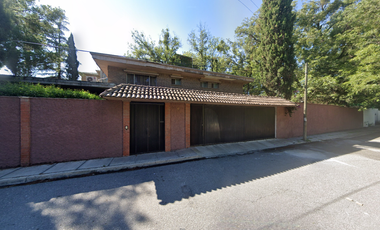 Casa en Calle Paseo de Las Maravillas, Zona Centro, Saltillo, Coahuila. ¡No créditos!