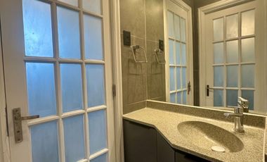 ¡ATENCIÓN! CASA EN ESPECTACULAR CONDICIONES E INMEJORABLE UBICACIÓN