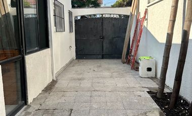 ¡ATENCIÓN! CASA EN ESPECTACULAR CONDICIONES E INMEJORABLE UBICACIÓN