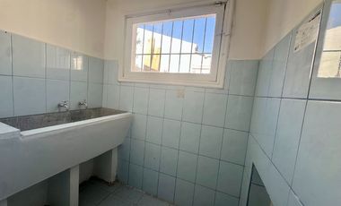 ¡ATENCIÓN! CASA EN ESPECTACULAR CONDICIONES E INMEJORABLE UBICACIÓN