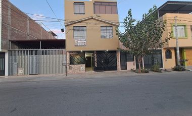 OPORTUNIDAD !!! VENTA DE CASA EN CASUARINAS 3RA ETAPA