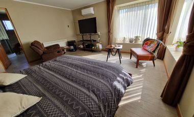 Espectacular Casa en Parcela en Condominio El Algarrobal, calle Pajaritos, Malloco, comuna de Peñaflor.