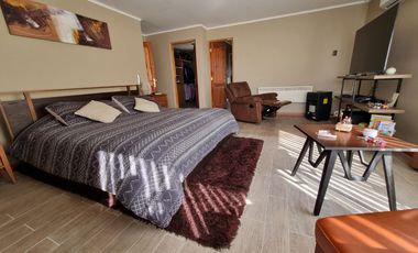 Espectacular Casa en Parcela en Condominio El Algarrobal, calle Pajaritos, Malloco, comuna de Peñaflor.