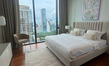 The Residences at Sindhorn I Super Luxury Penthouse in Lumphini