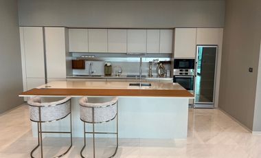 The Residences at Sindhorn I Super Luxury Penthouse in Lumphini
