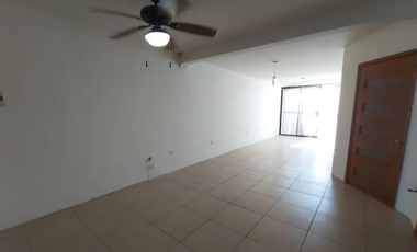 ¡Casa de Remate en Venta en C. Mina los Alisos, Colonia Villa del Real, Chihuahua!