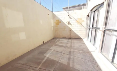 ¡Casa de Remate en Venta en C. Mina los Alisos, Colonia Villa del Real, Chihuahua!