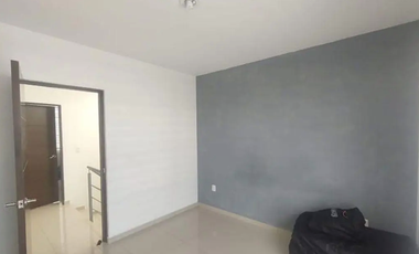 REMATO LINDA CASA EN FRACC. NATURA CERCA DEL AUTODROMO DE JALISCO