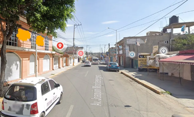 INVIERTE Y OBTEN GANANCIAS. CASA ADJUDICADA EN Av. Joaquín Montenegro 35, San Antonio El Cuadro, Tultepec, San Antonio El Cuadro, Tultepec, Estado De