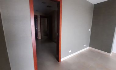 DEPARTAMENTO 606.81 M2 