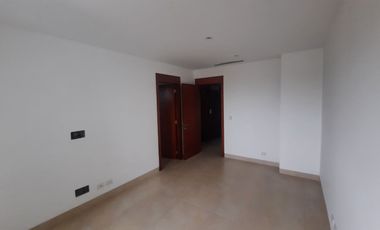 DEPARTAMENTO 606.81 M2 