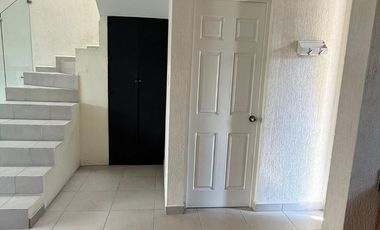 Casa en Renta dentro del condominio Alta California, Tlajomulco
