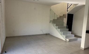 Casa en Renta dentro del condominio Alta California, Tlajomulco