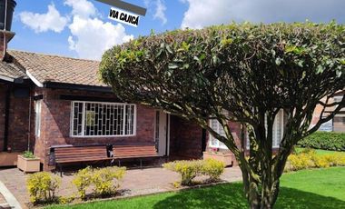 CASA CAMPESTRE EN RENTA CAJICA CANELON